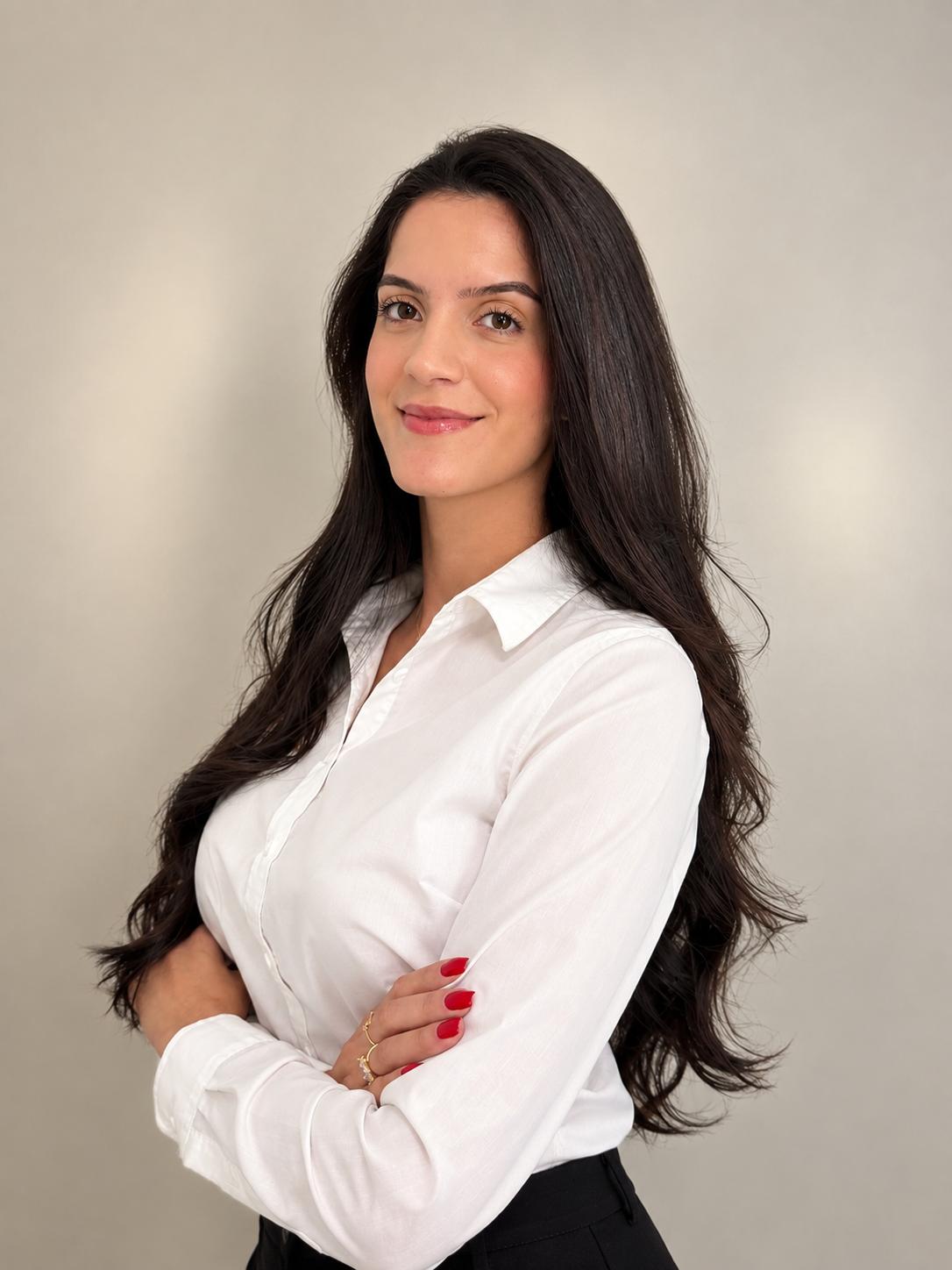 Cintia, Sales Representative at Tony's Painting